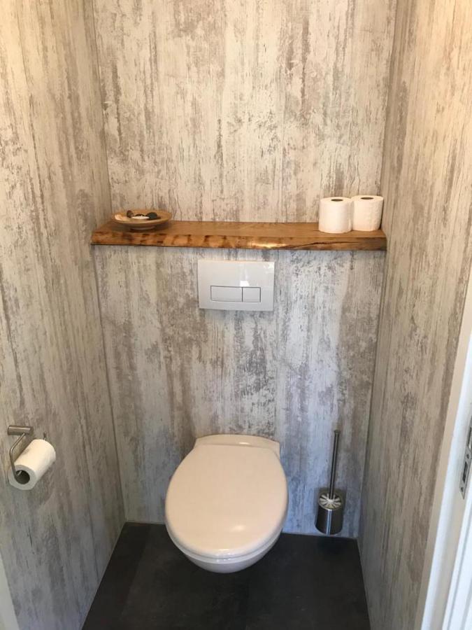 Heerlijk Huisje Vlakbij De Duinen Van Oostvoorne Bagian luar foto