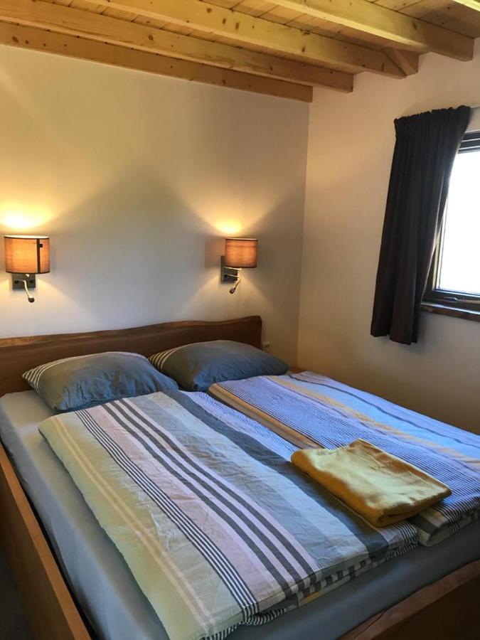 Heerlijk Huisje Vlakbij De Duinen Van Oostvoorne Bagian luar foto
